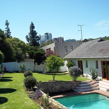 Mizizi House Of Sandton B & B Johannesburg Exteriér fotografie