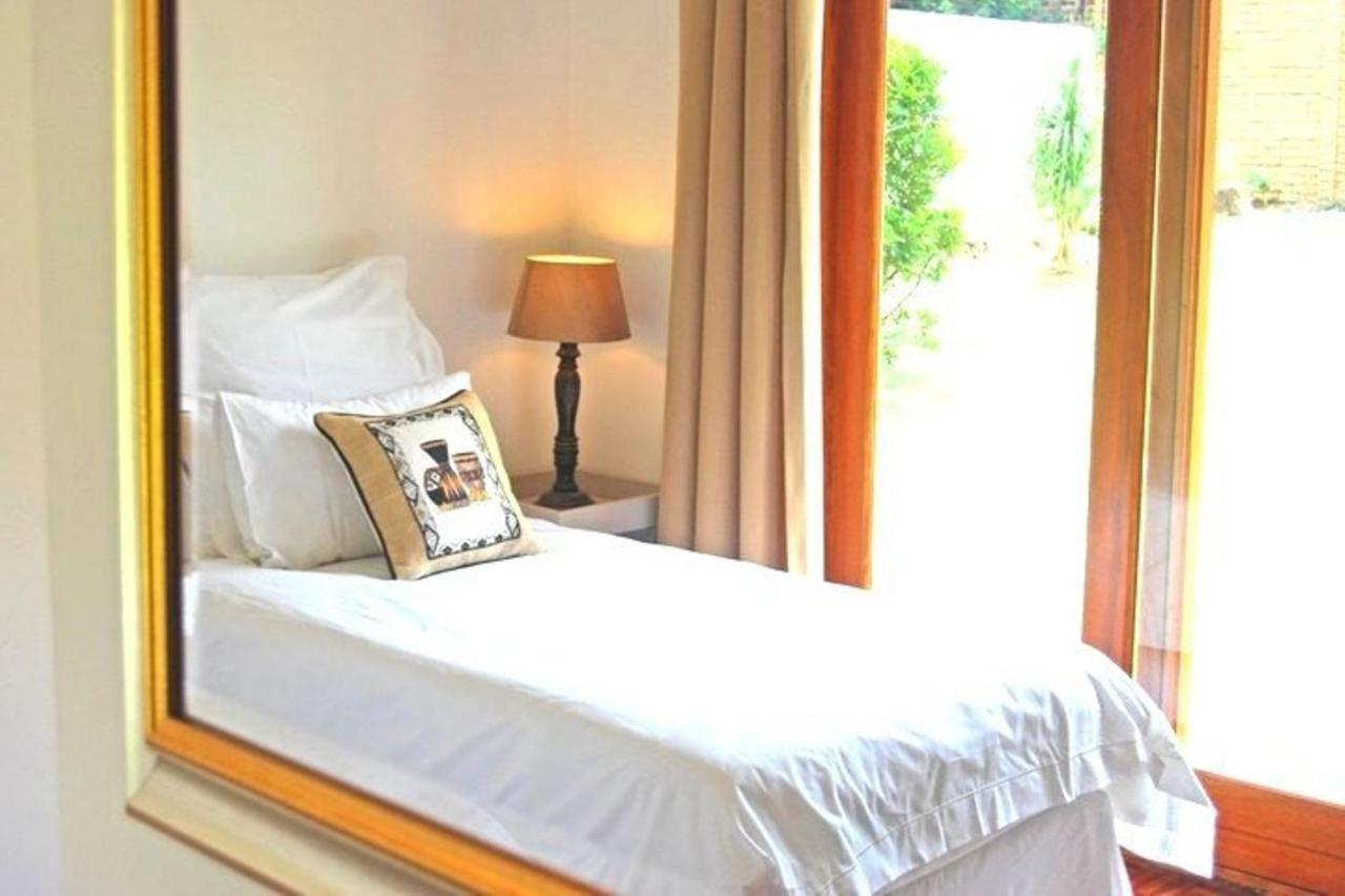 Mizizi House Of Sandton B & B Johannesburg Exteriér fotografie